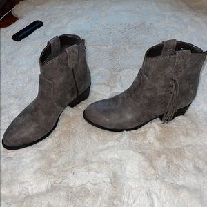 Faryl Robin Dark Gray Angle Boots with Fringe Size 8.5